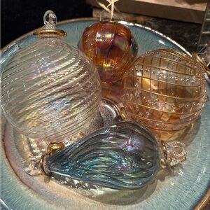 Set of 4 Handcrafted Glass Spun Ornaments 💎☀️🎄Sun Catchers 2 1/2”-5” Stunning
